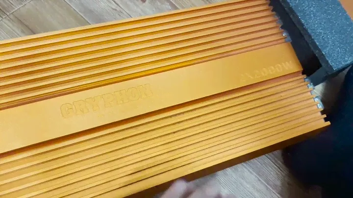 Распаковка, обзор, установка, прослушивание DL AUDIO GRYPHON PRO 2.2000. Супер аппарат!
